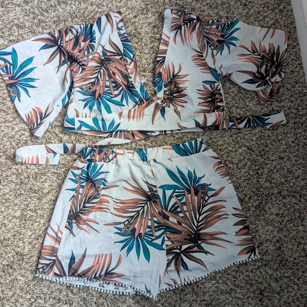 Tropical Print Women's Shorts Set